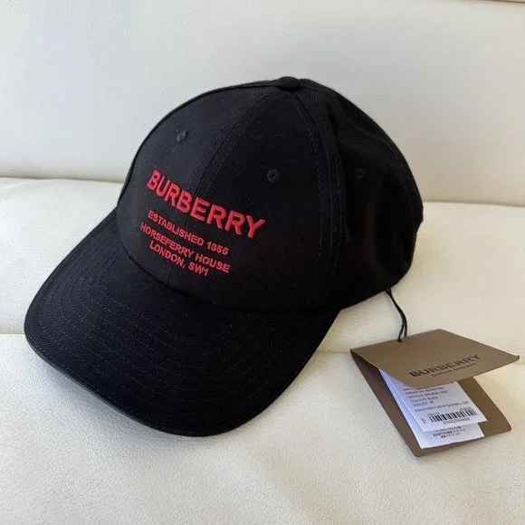 NWT Burberry Unisex US M Horseferry Embroidered Baseball Cap Black 8043040 - Picture 1 of 8